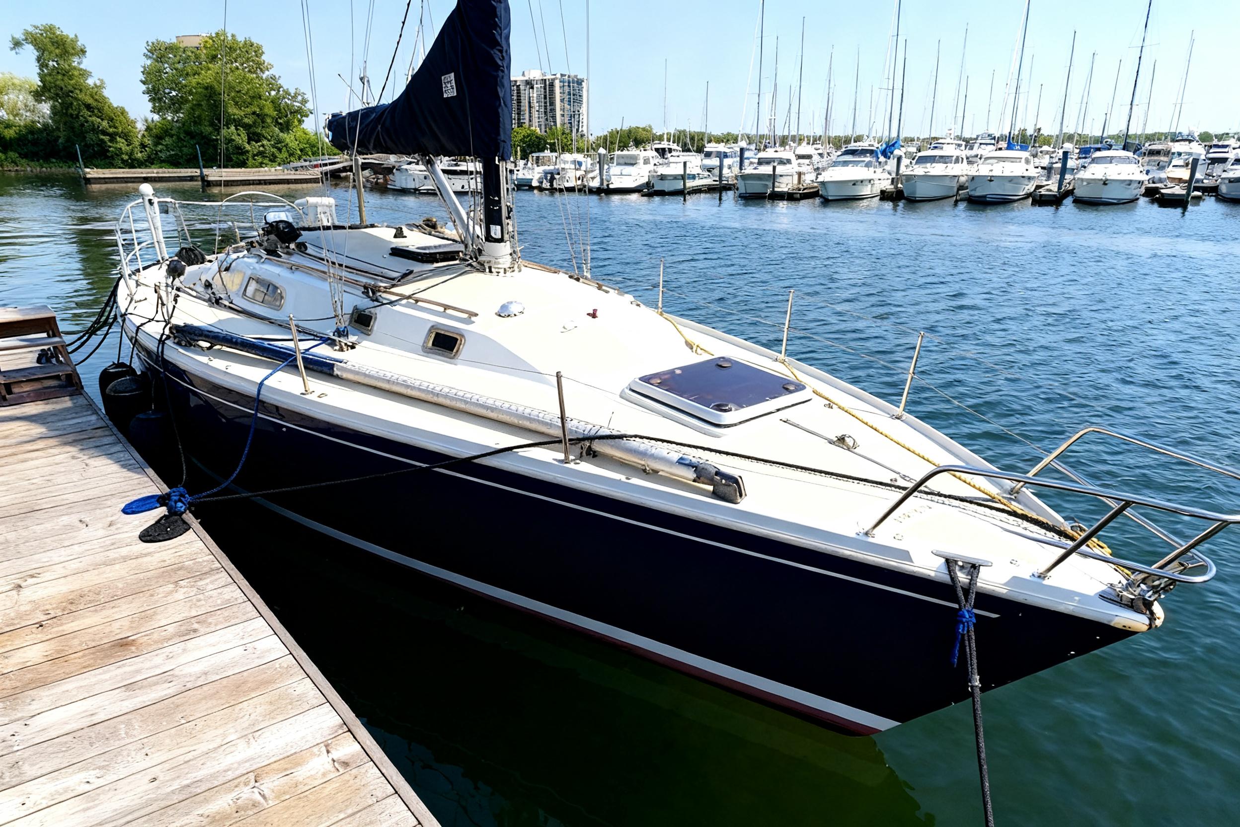 1981 Ericson 36RH