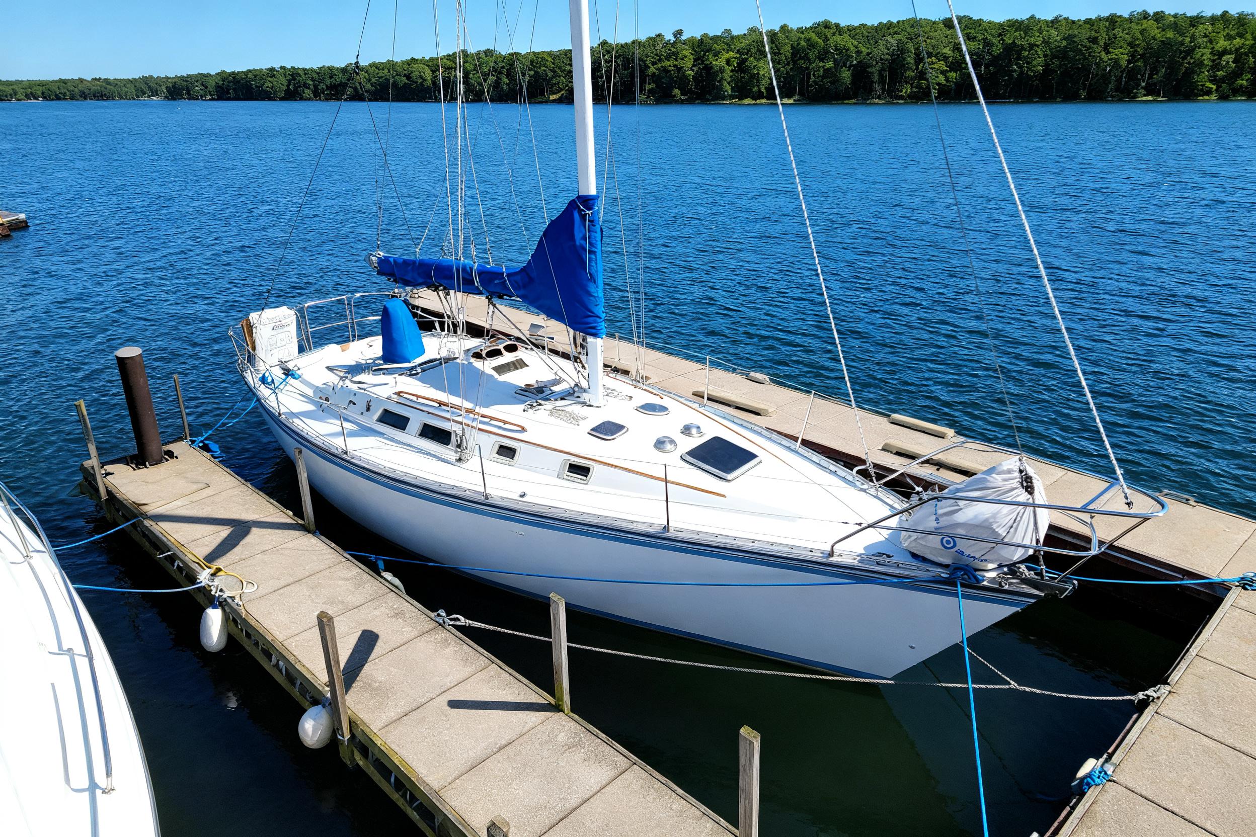 1984 Hunter 34