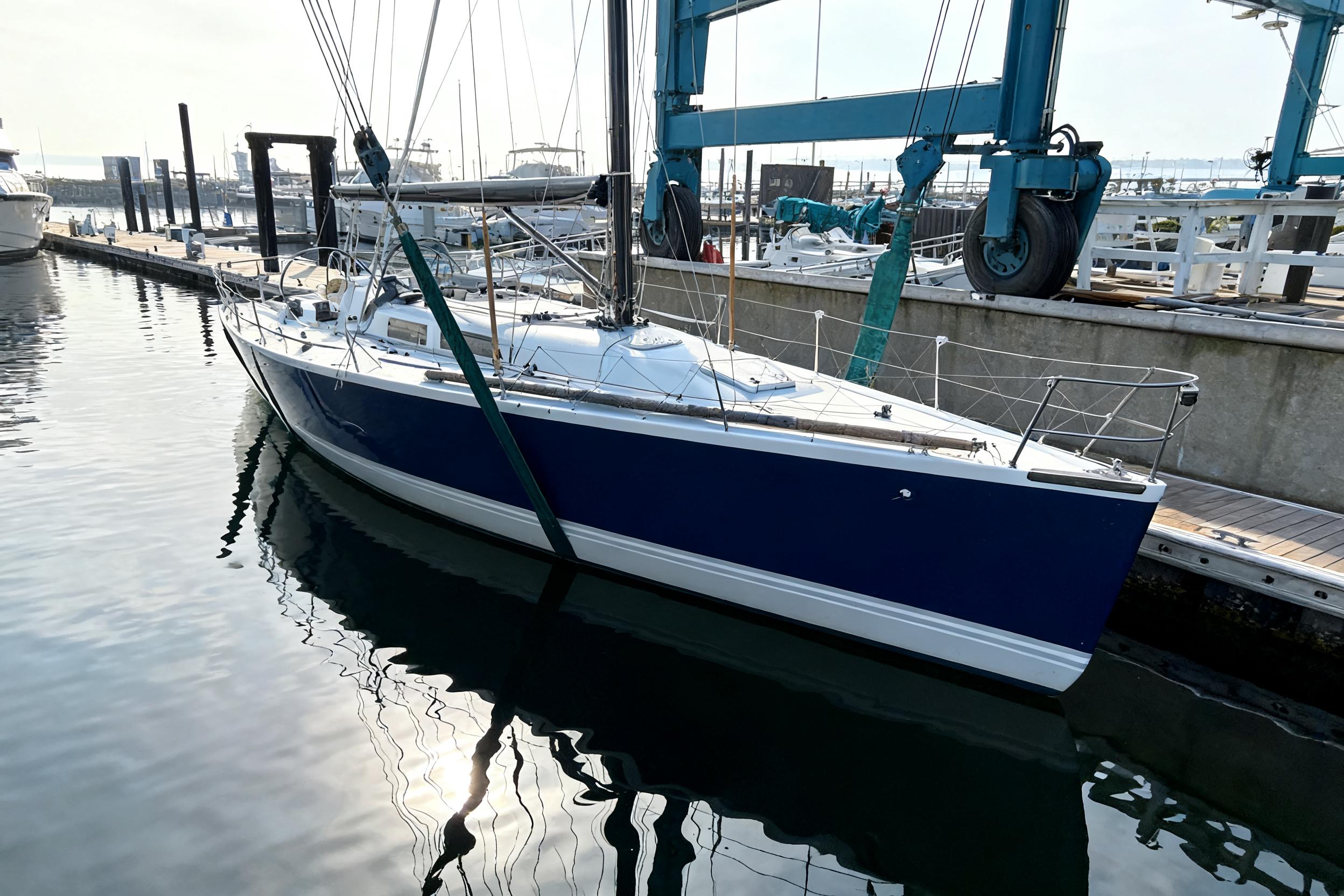 1995 Tripp 47