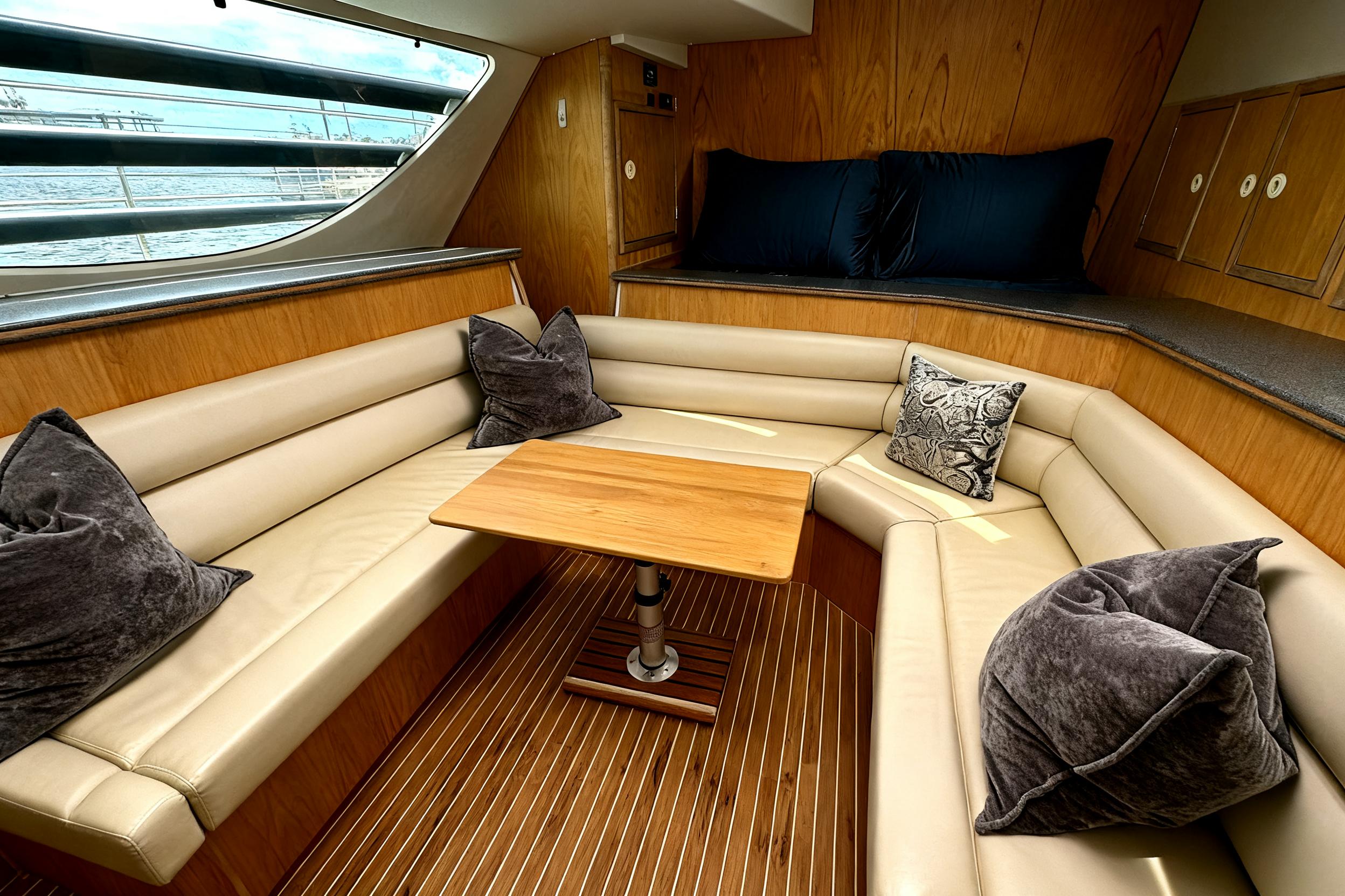 2007 Manta 44 PowerCat