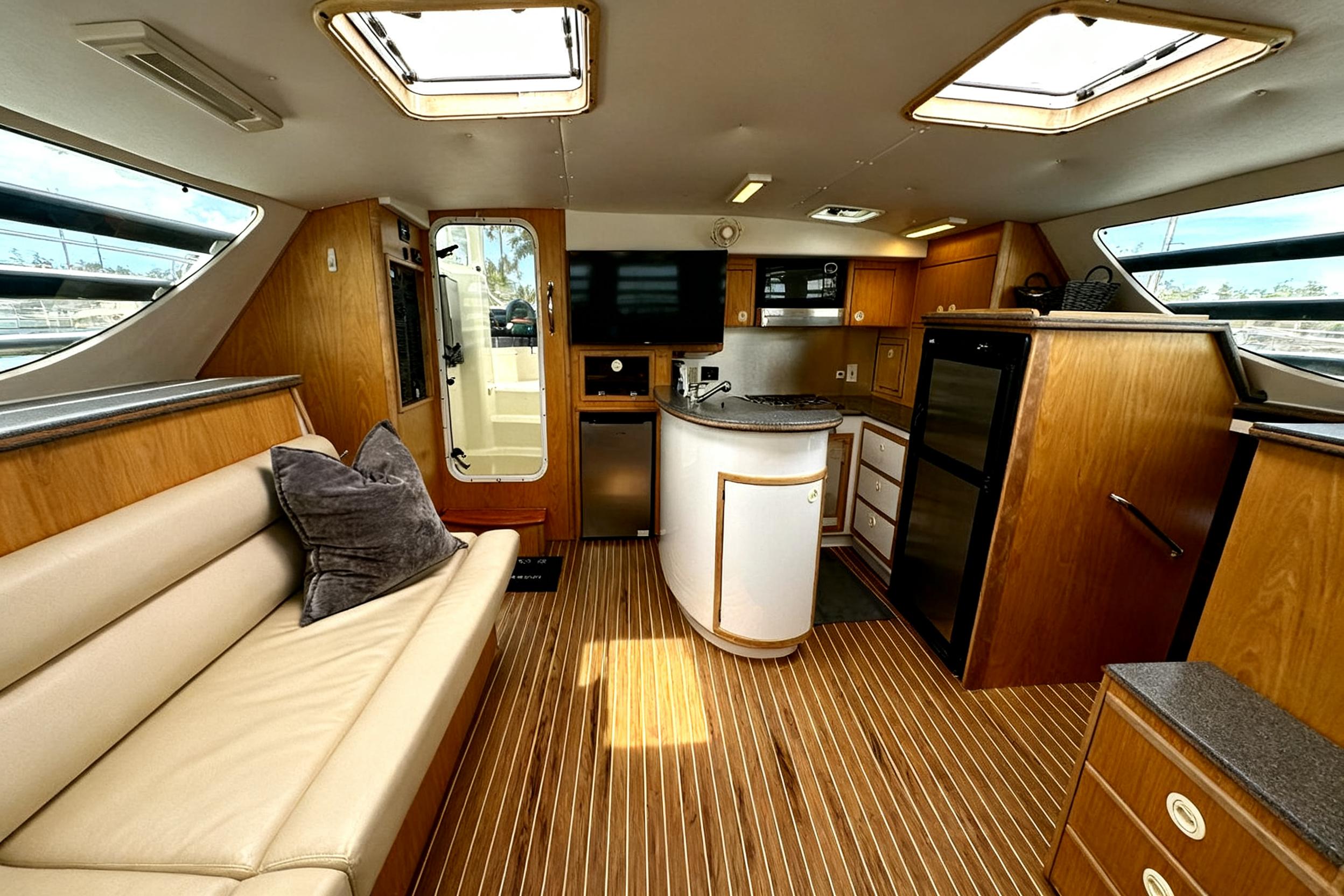 2007 Manta 44 PowerCat