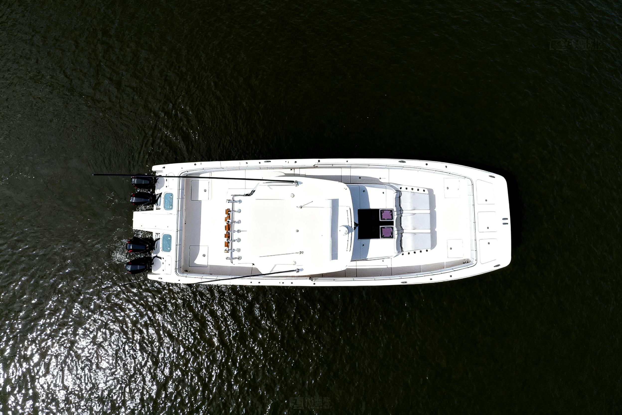 2024 Aquila 47 Molokai
