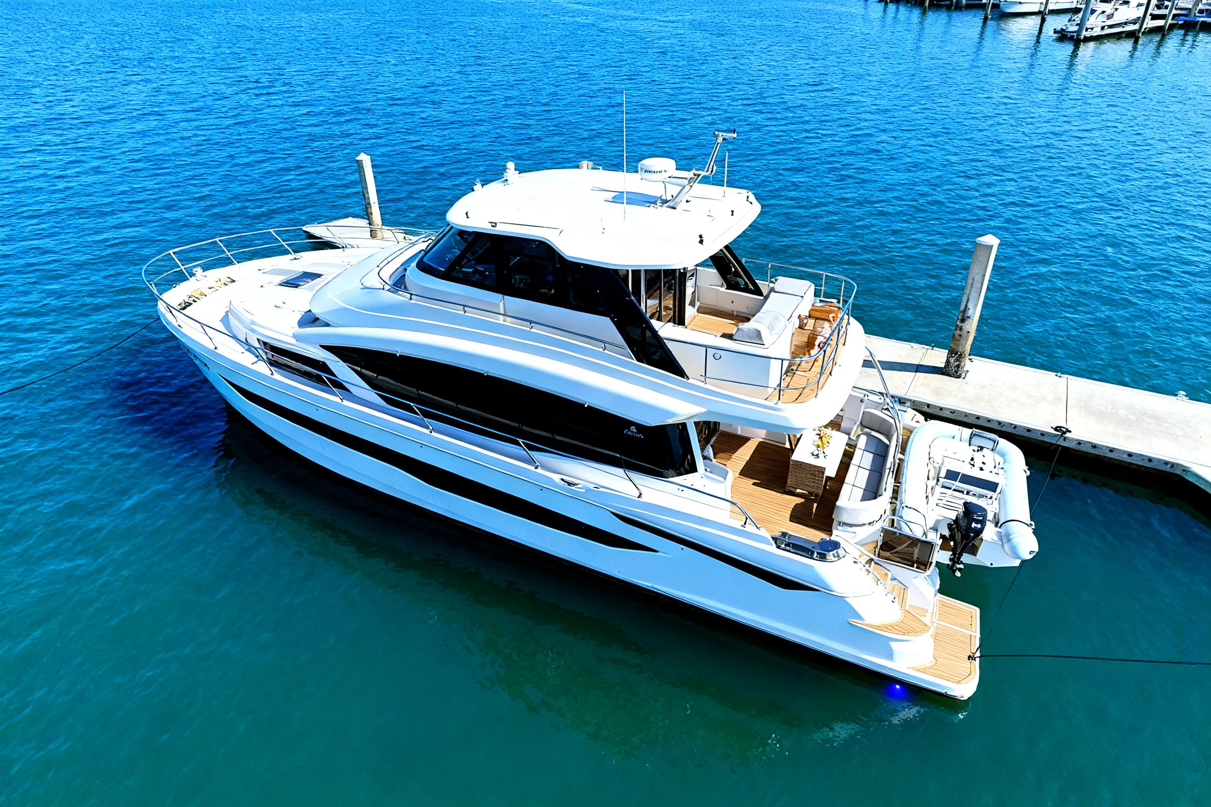 2024 Aquila 54 Yacht