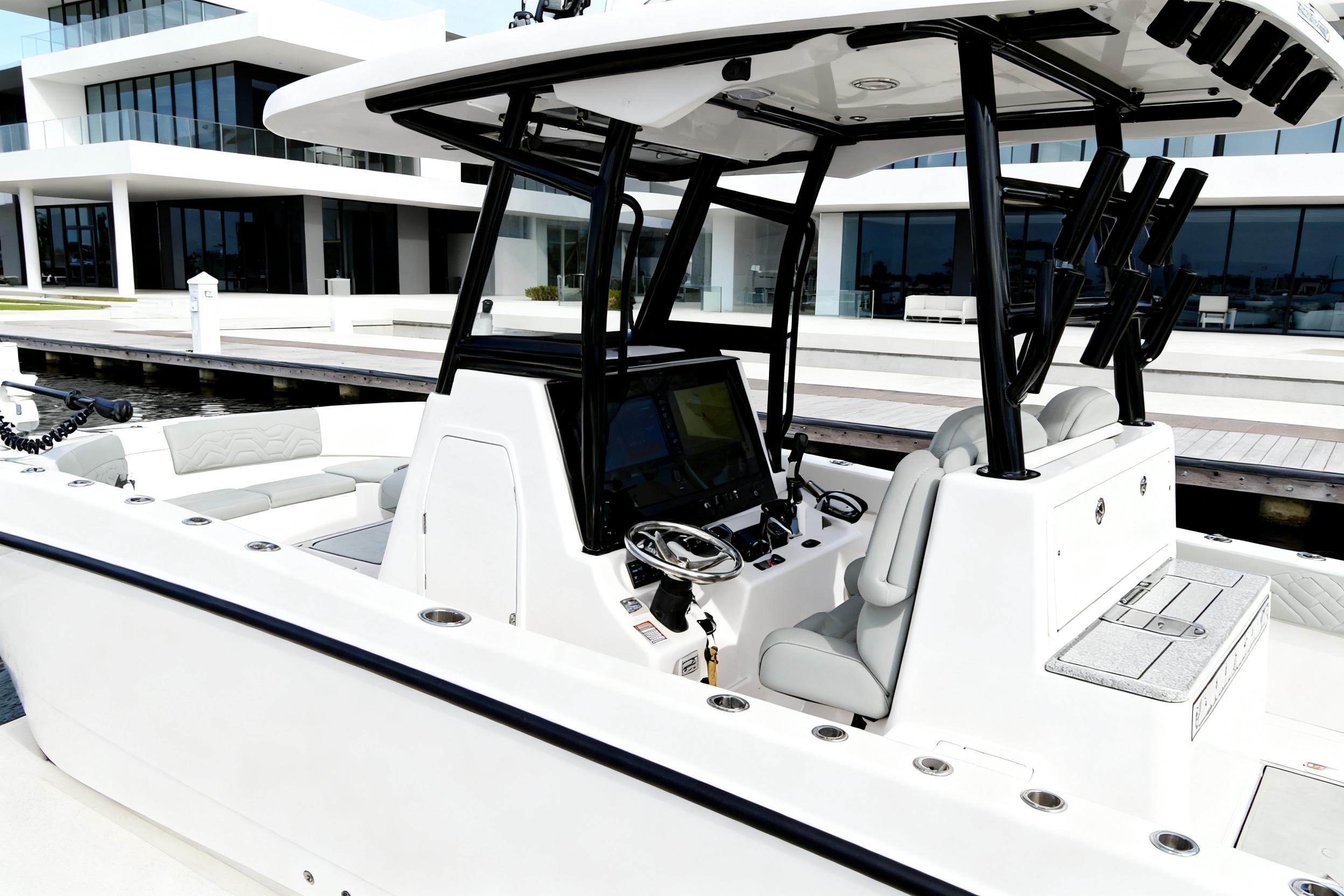 2024 Twin Vee 280 GFX CC 