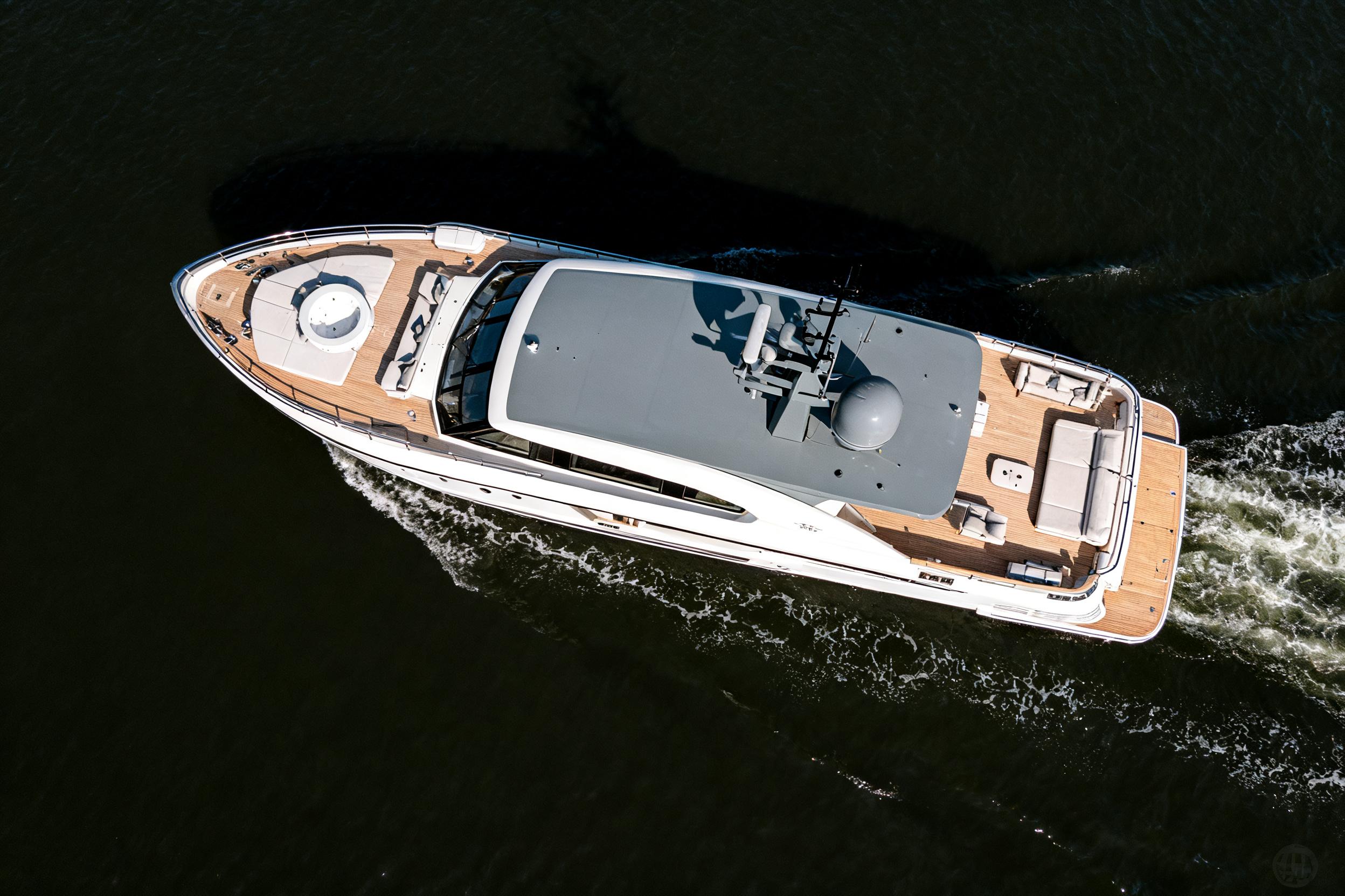 2026 Azimut Magellano 30M