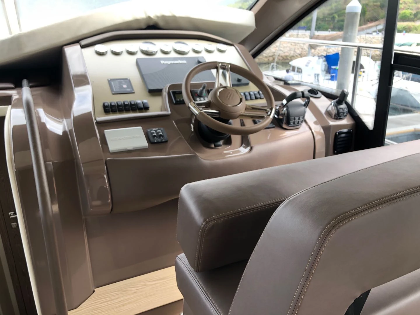 Sessa 42 Flybridge