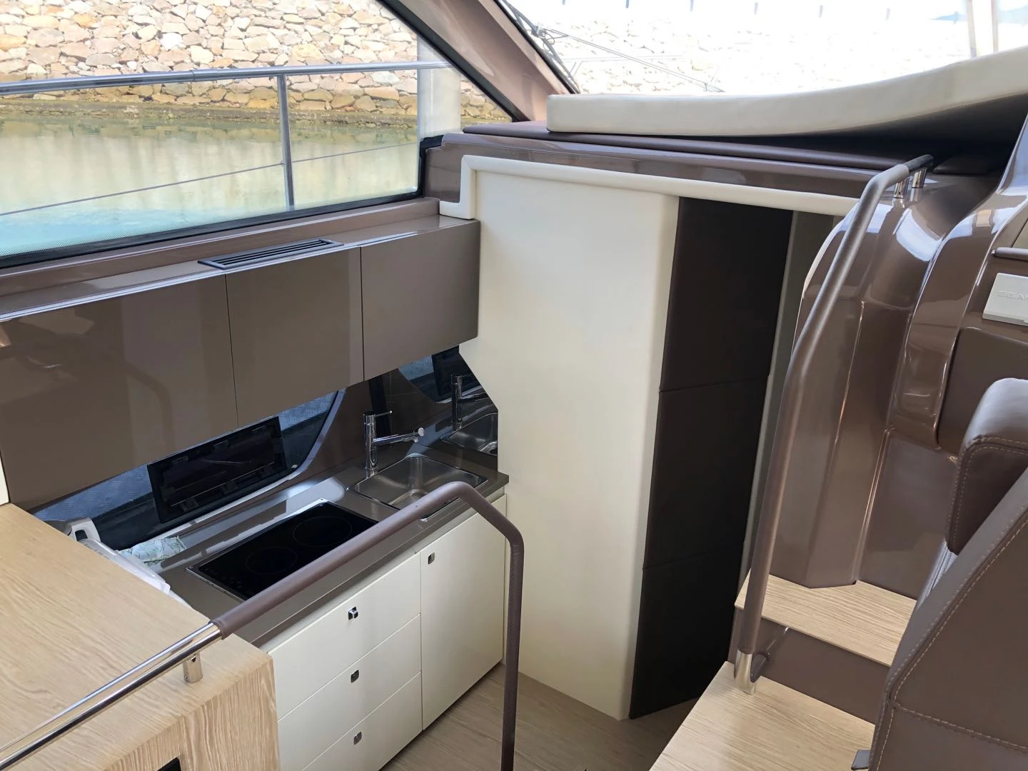 Sessa 42 Flybridge