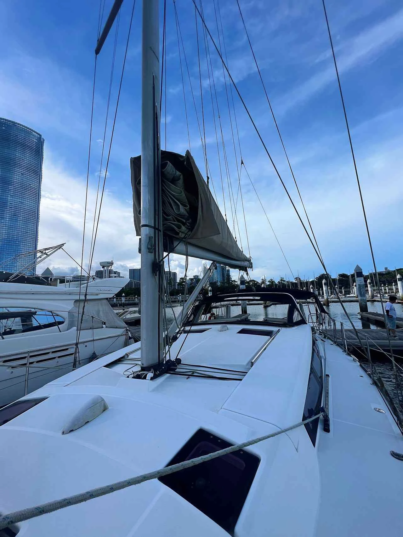 Beneteau Oceanis 43 Family
