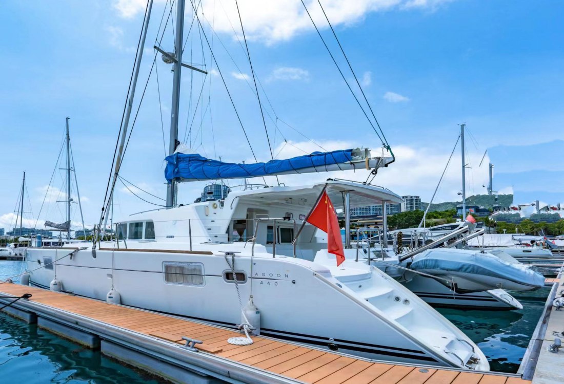 Lagoon 440 catamaran luxury sailing yacht