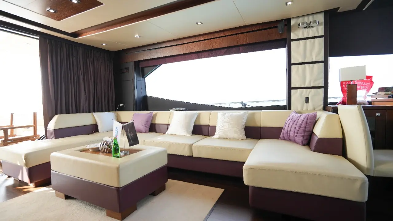 Sunseeker 73 Flybridge