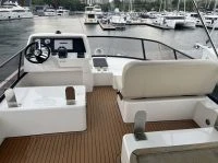 Bavaria Virtess 420 Flybridge Yacht