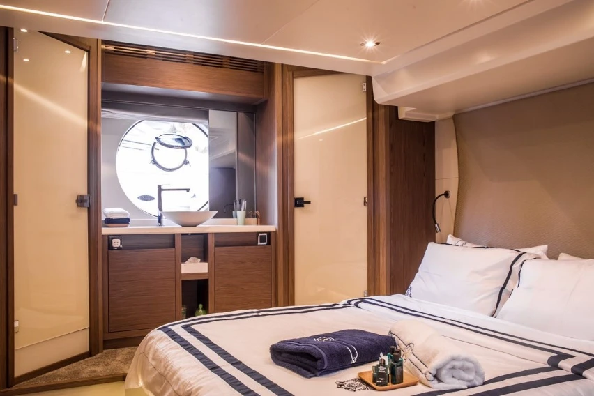Monte Calor 6 Flybridge