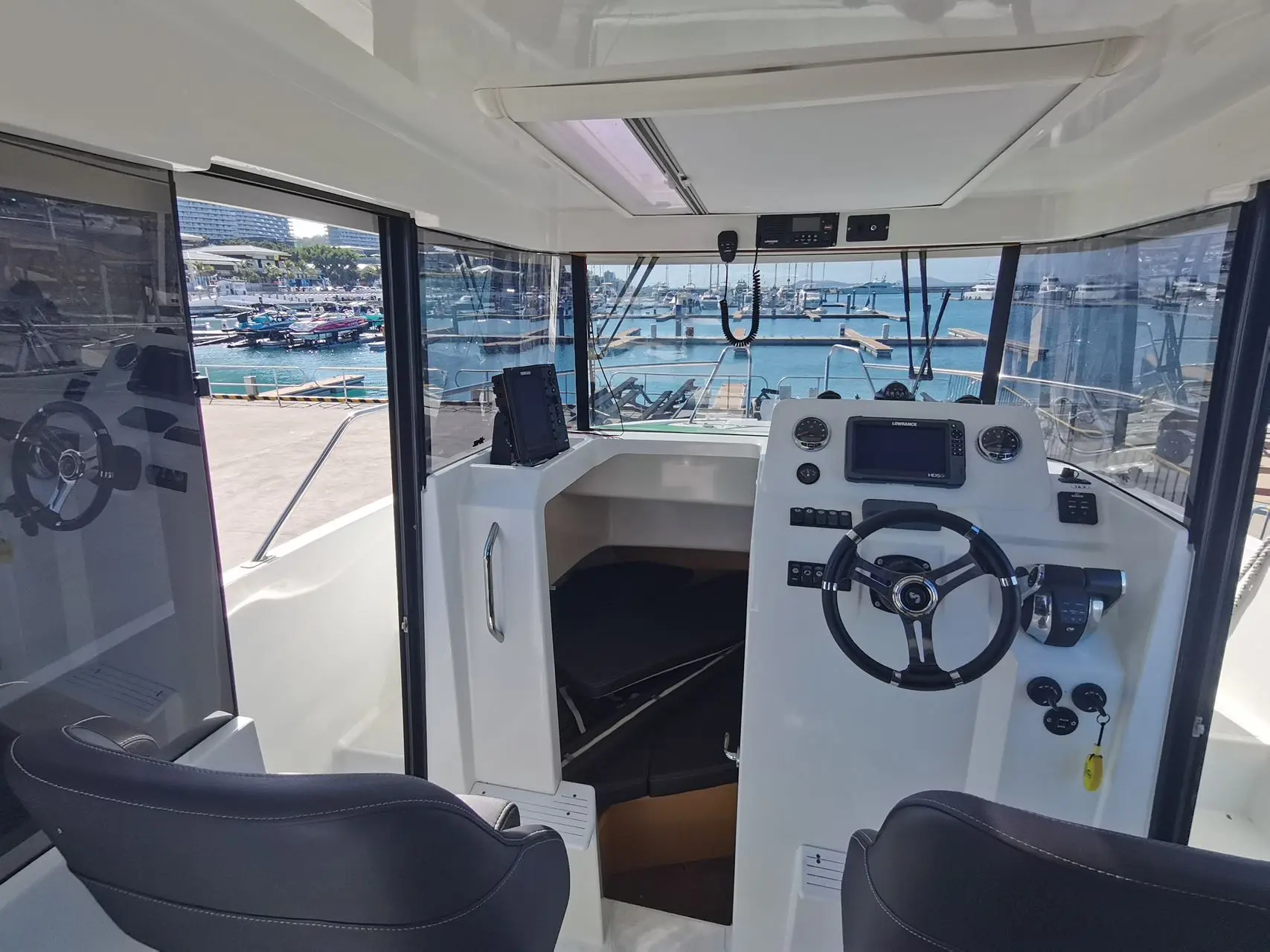 Beneteau Barracuda 8 Fishing Yacht