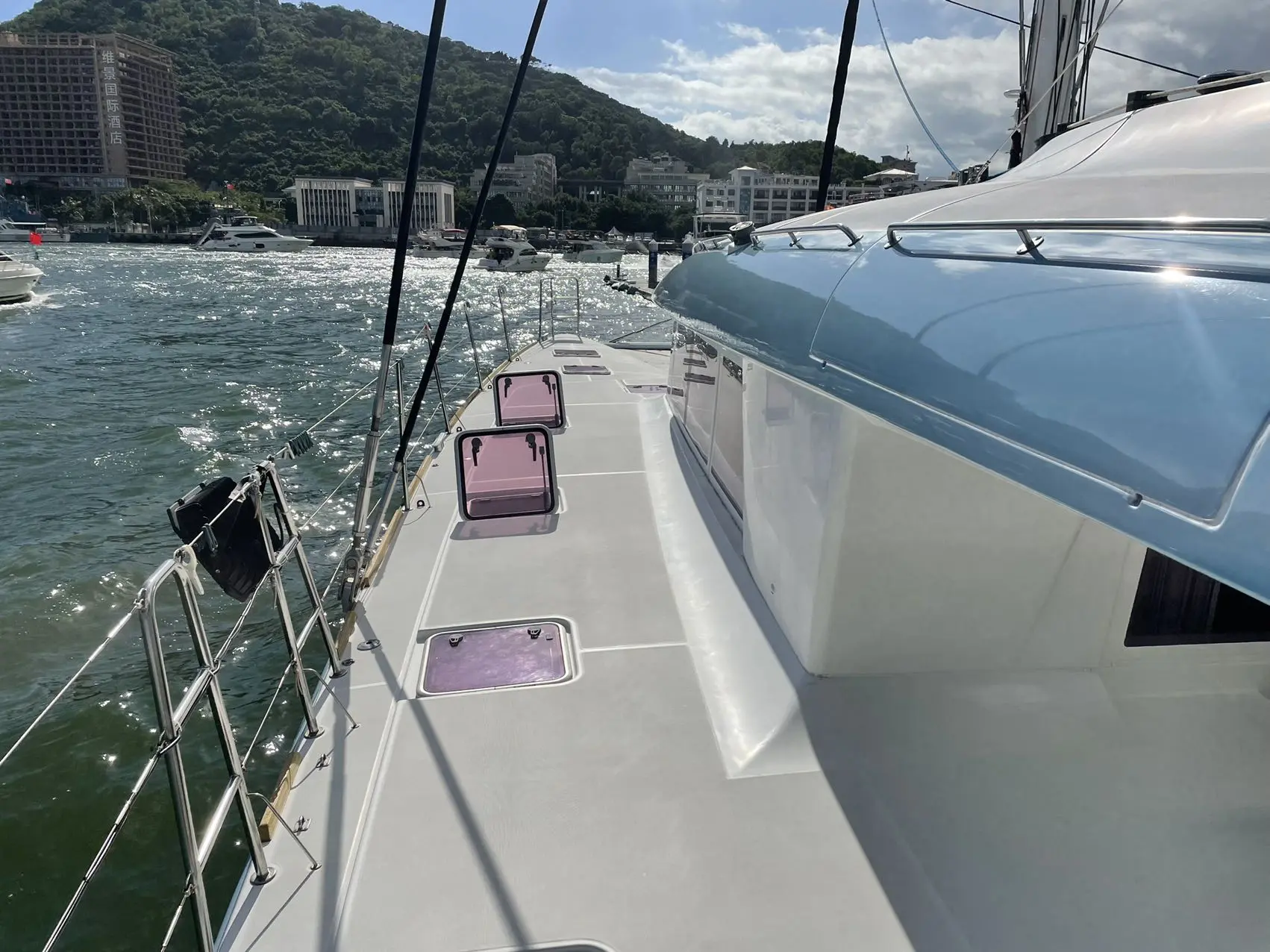 Lagoon 620 Catamaran Sailboat