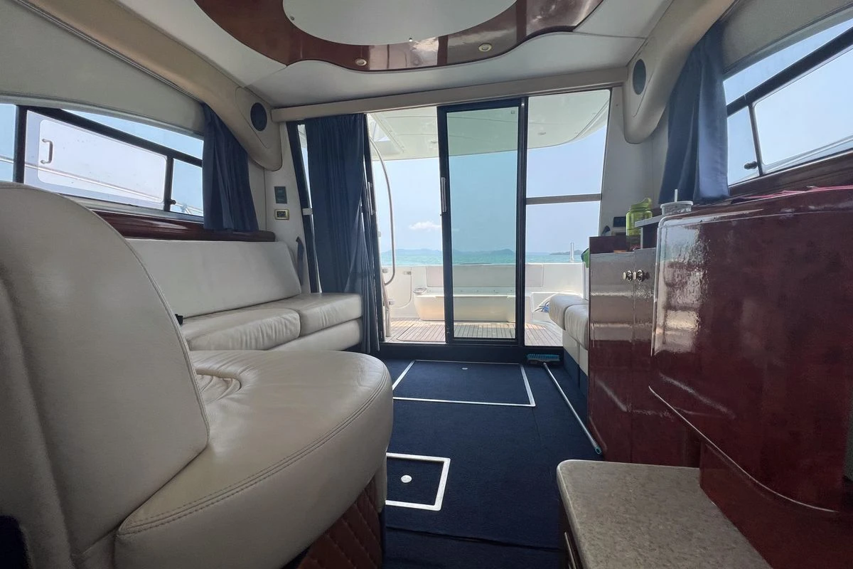 Cranchi Atlantique 40 Flybridge
