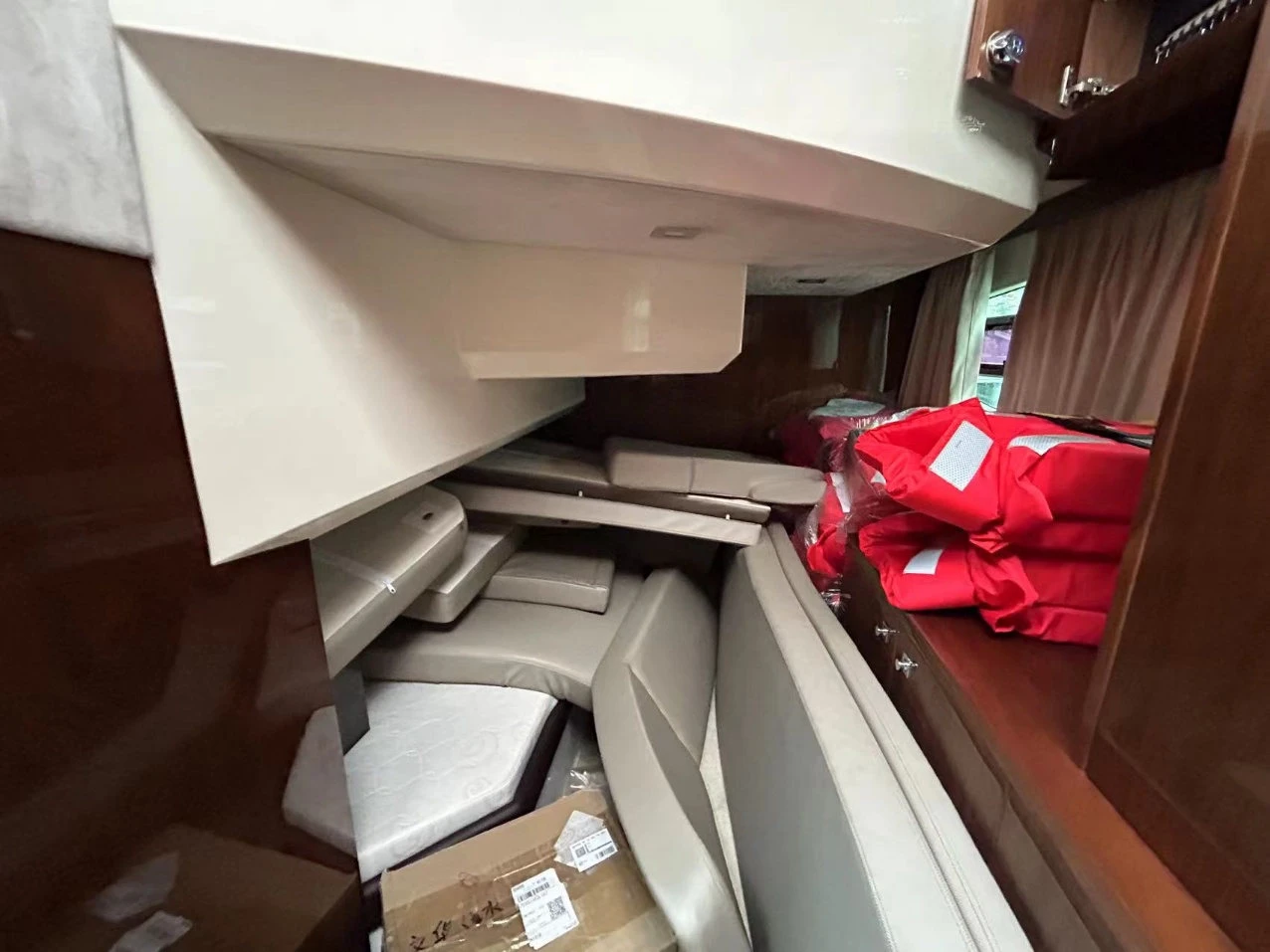 Galeon 360 Flybridge
