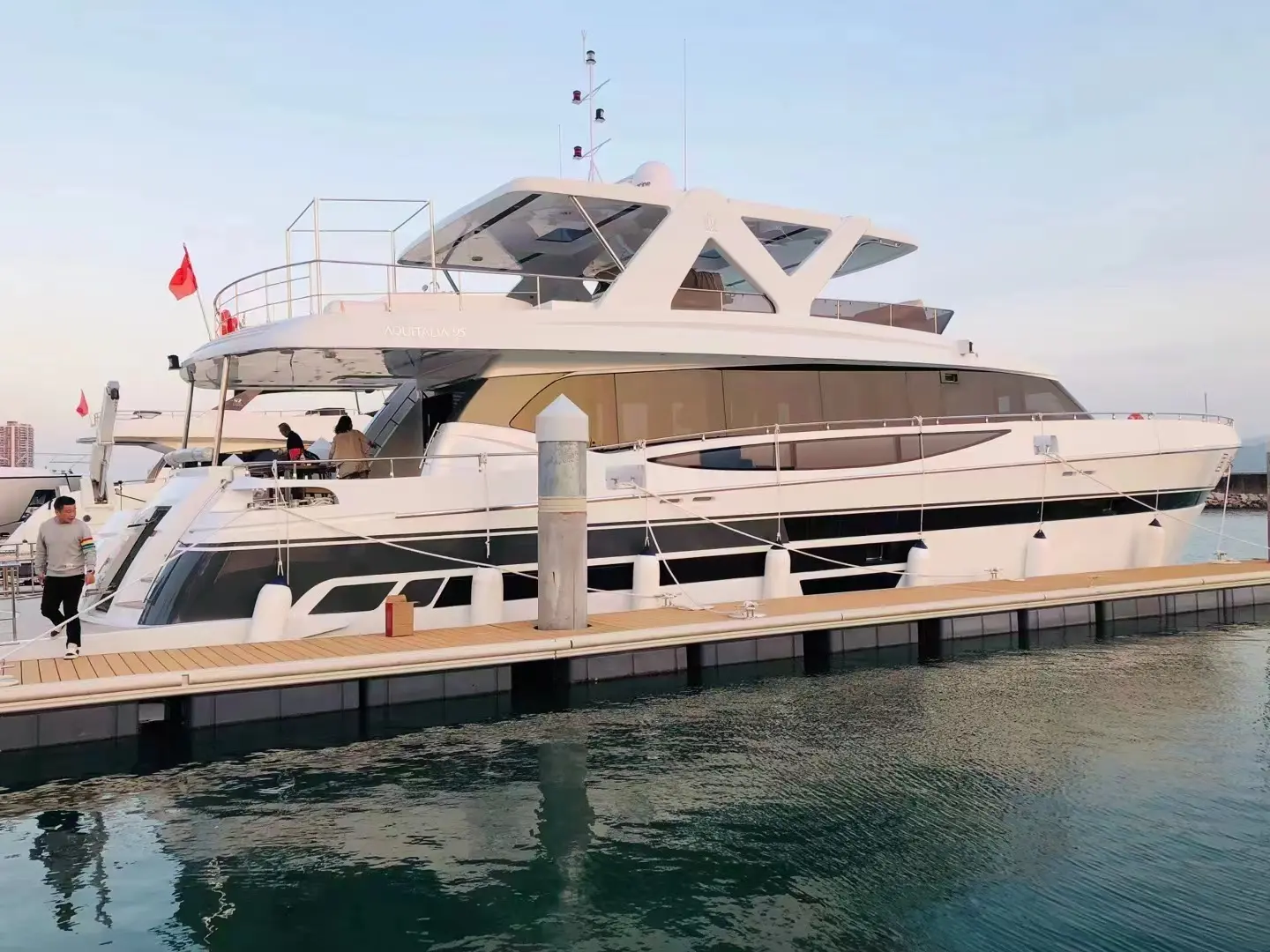 YiHong Aquitalia 95 Super