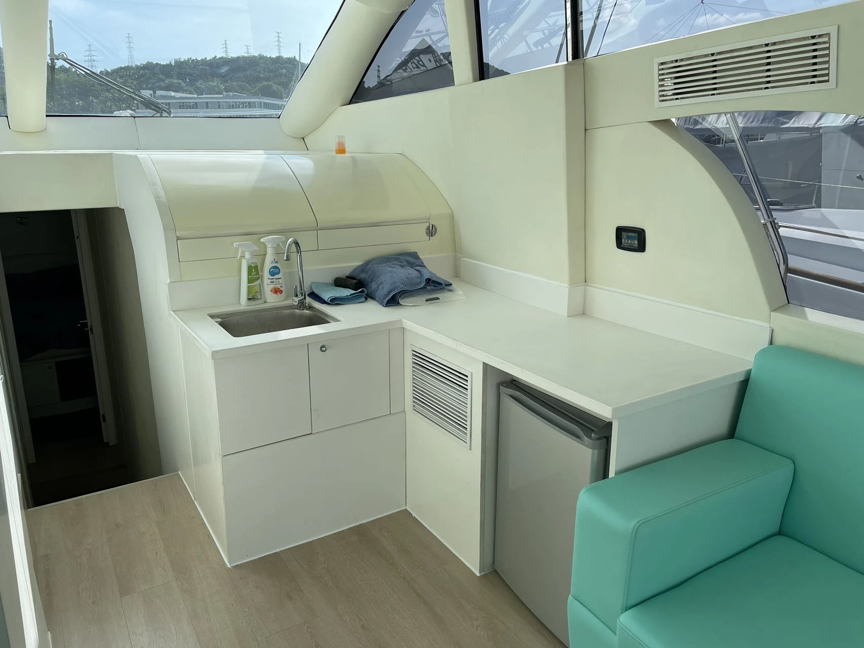 Huaao 56 Flybridge