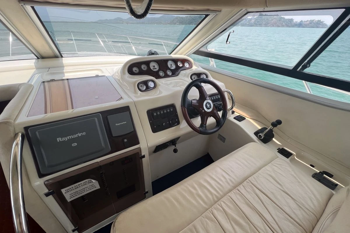 Cranchi Atlantique 40 Flybridge