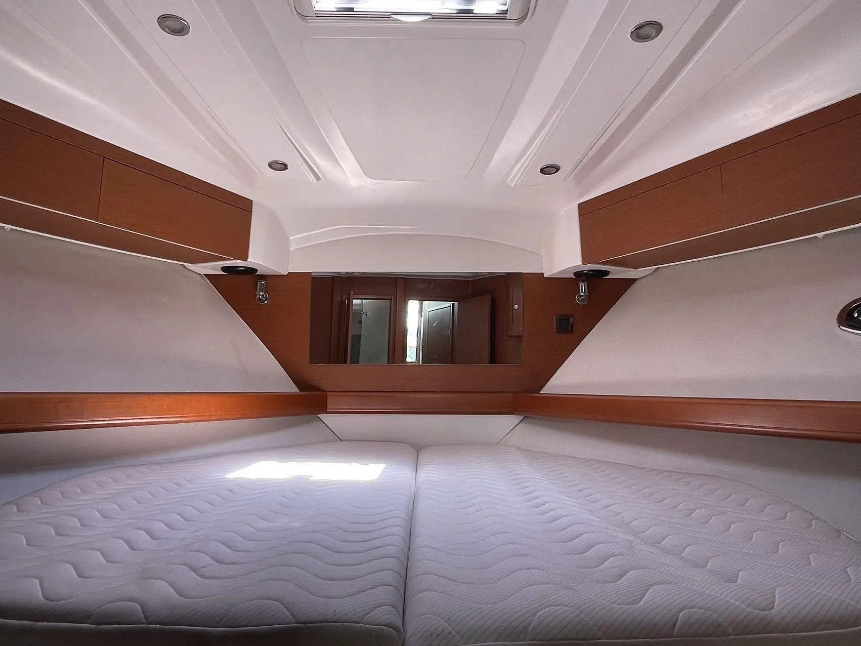 Barracuda 42 Flybridge