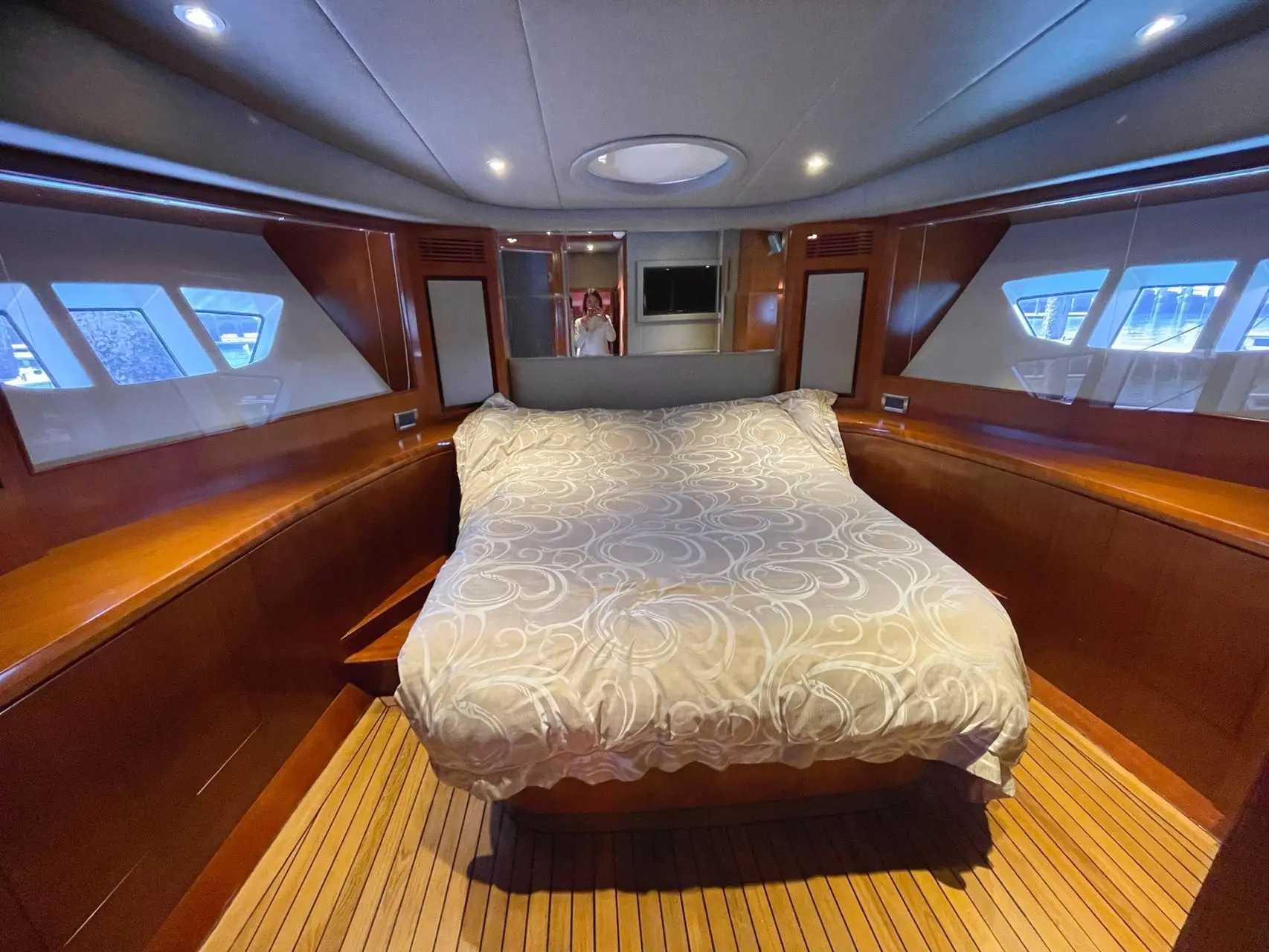 ChangHe 62 Flybridge