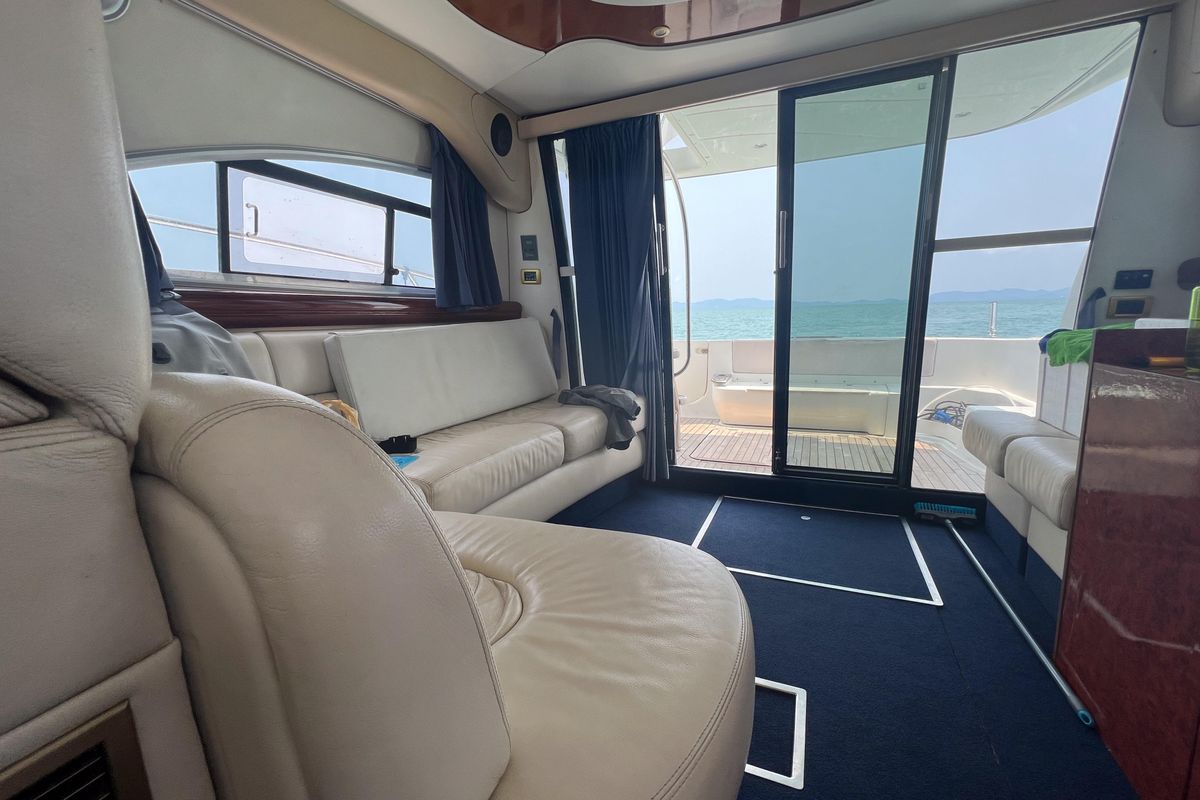 Cranchi Atlantique 40 Flybridge