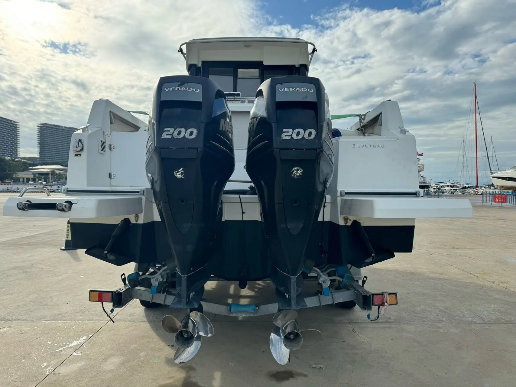Beneteau Barracuda 8 Fishing Yacht