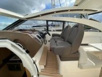 Princess V42 Flybridge