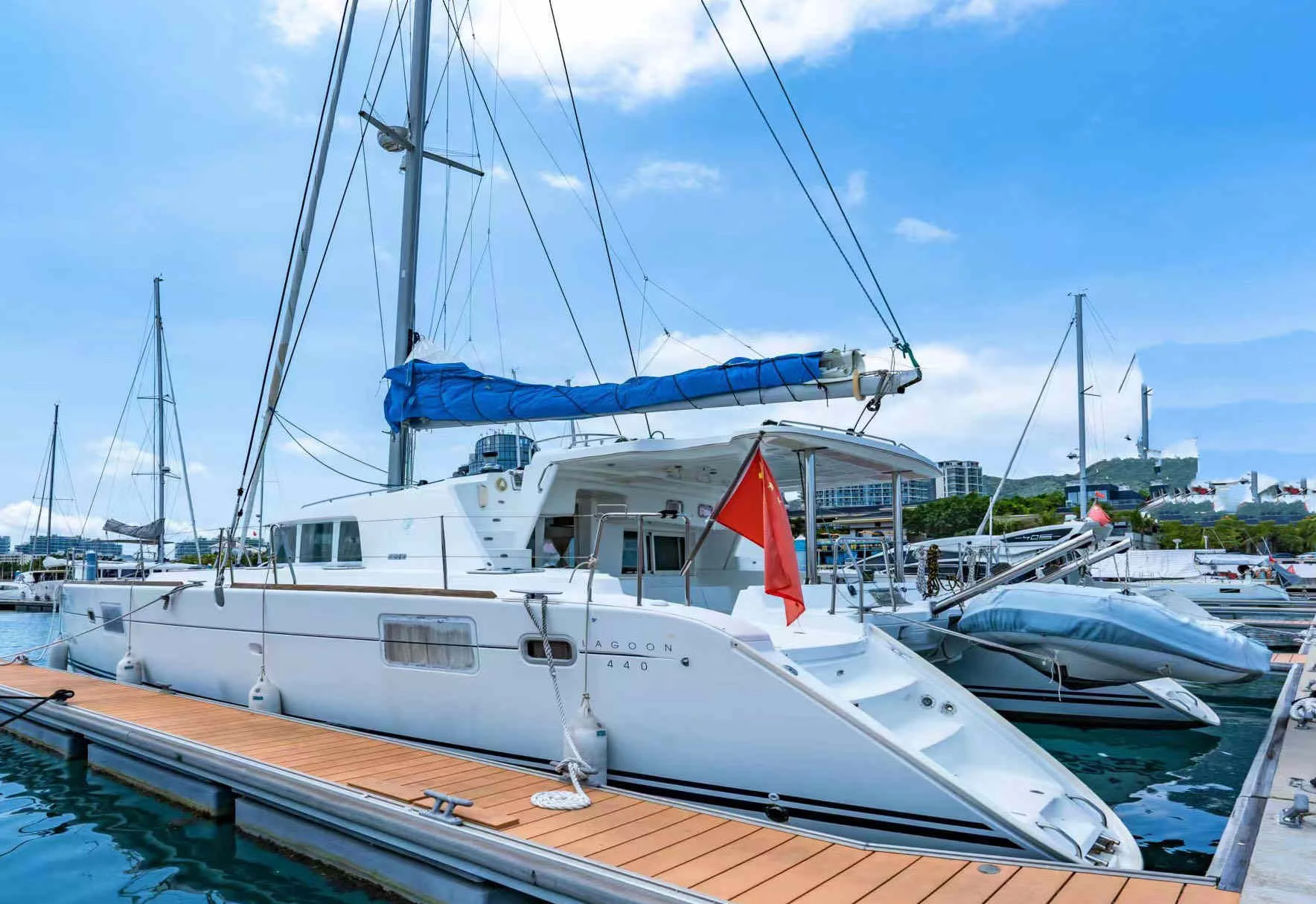 Lagoon 440 Catamaran Sailboat