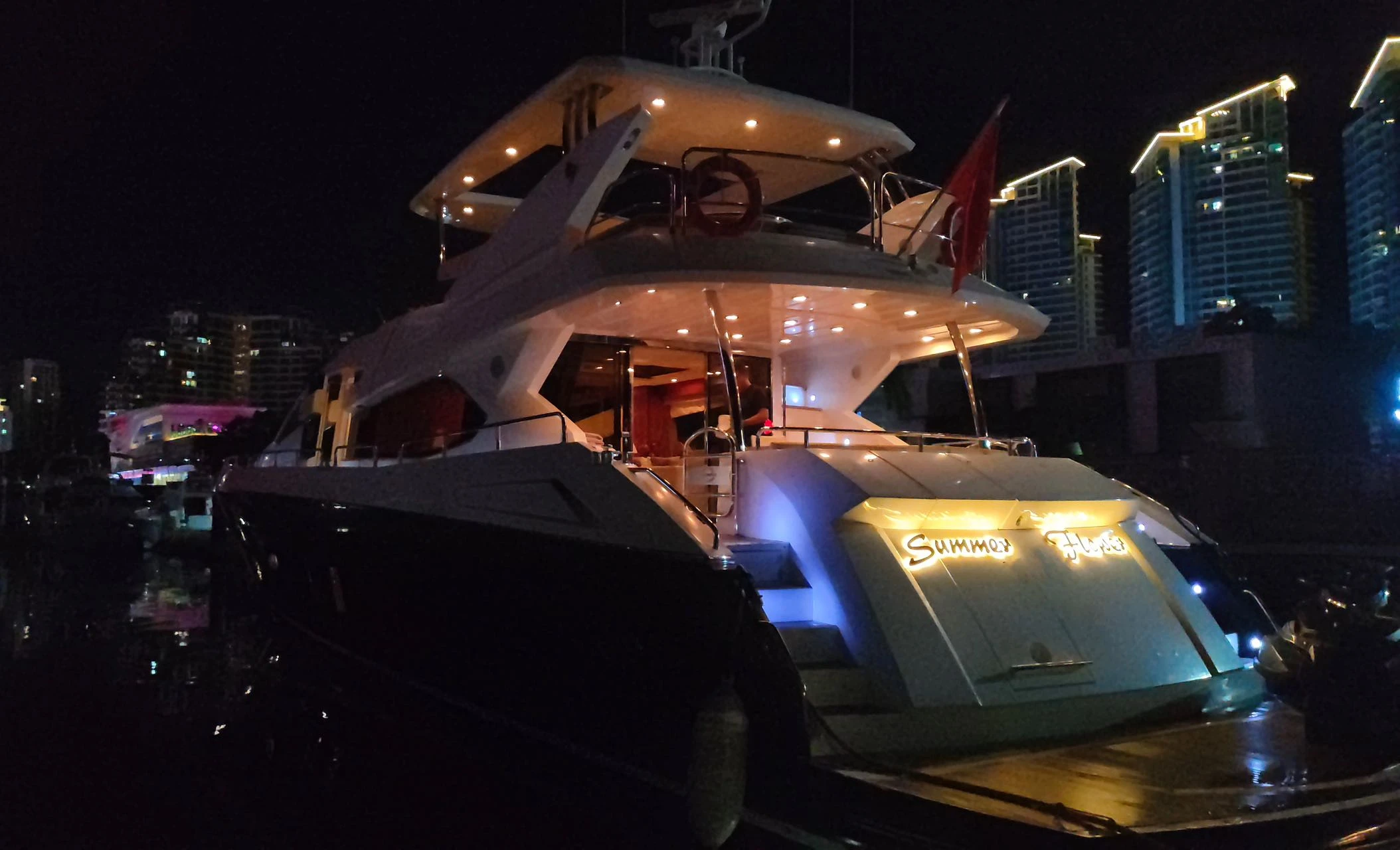 Sunseeker 80 Flybridge
