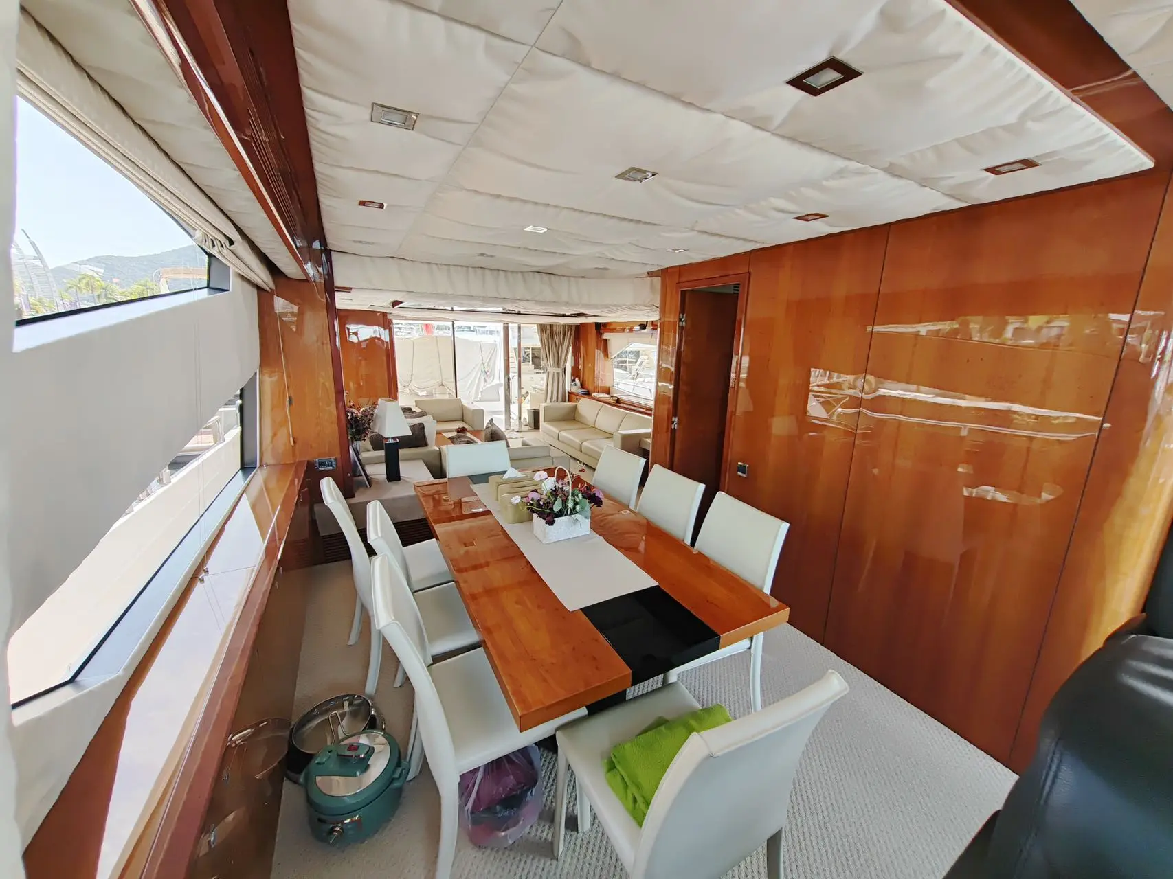 Sunseeker 80 Flybridge