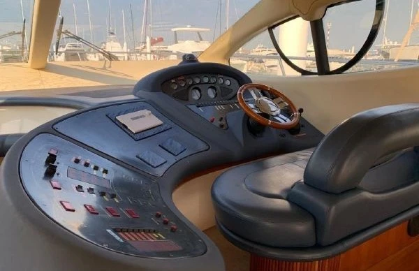Azimut 46 Flybridge