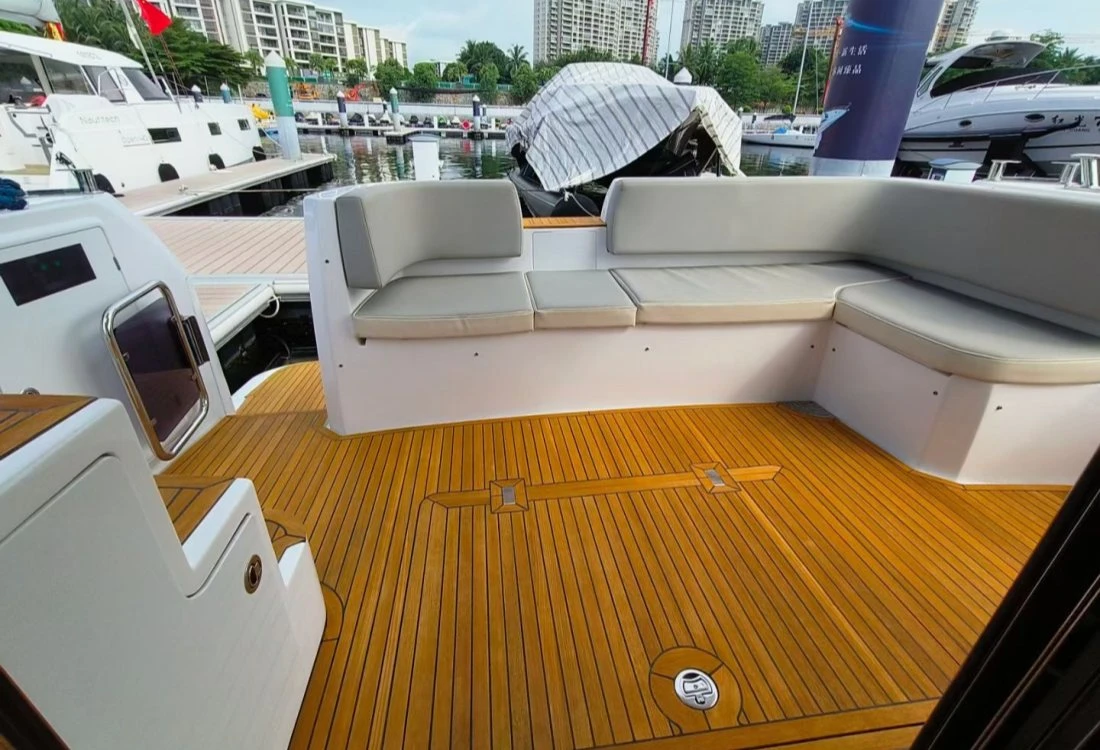 Azimut Magellano 43