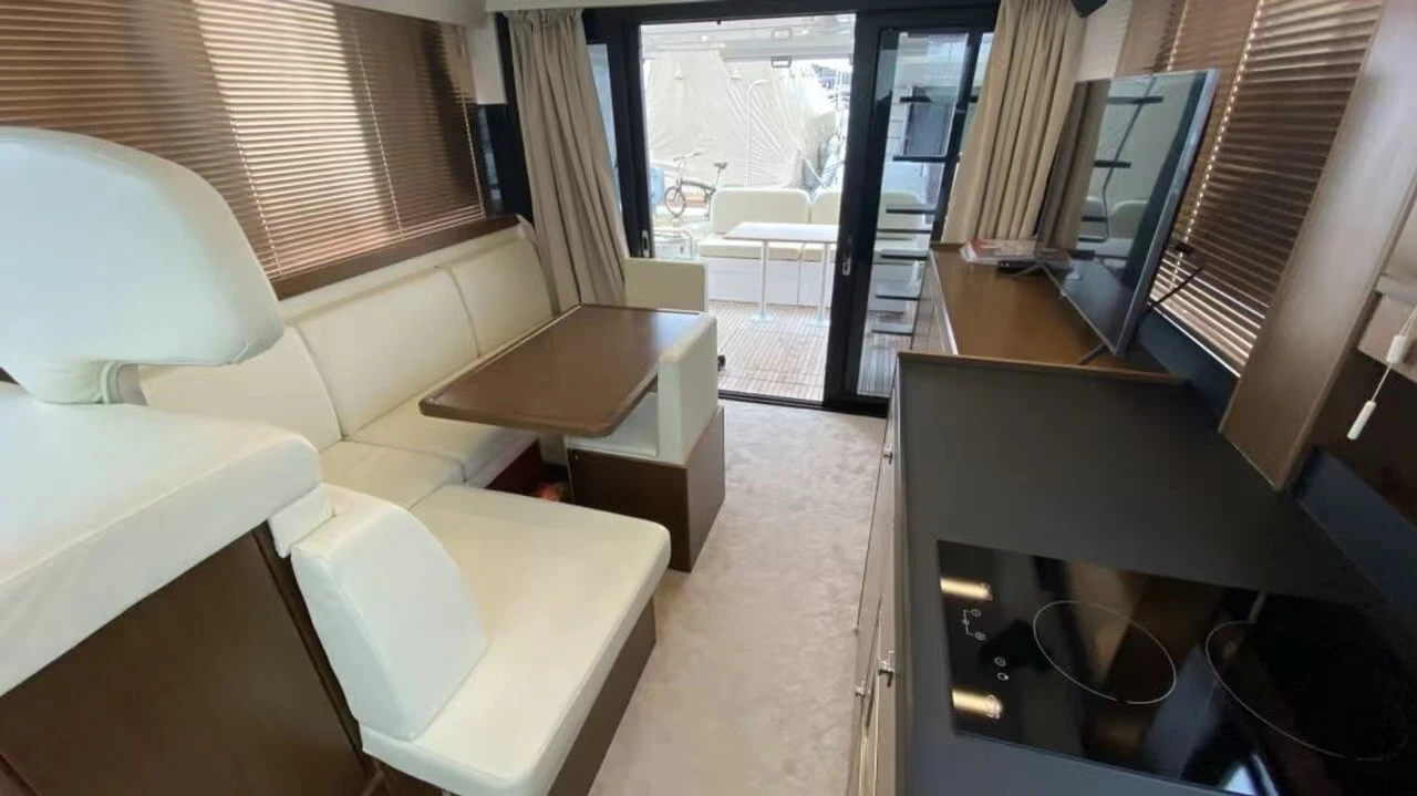 Bavaria 420 Flybridge