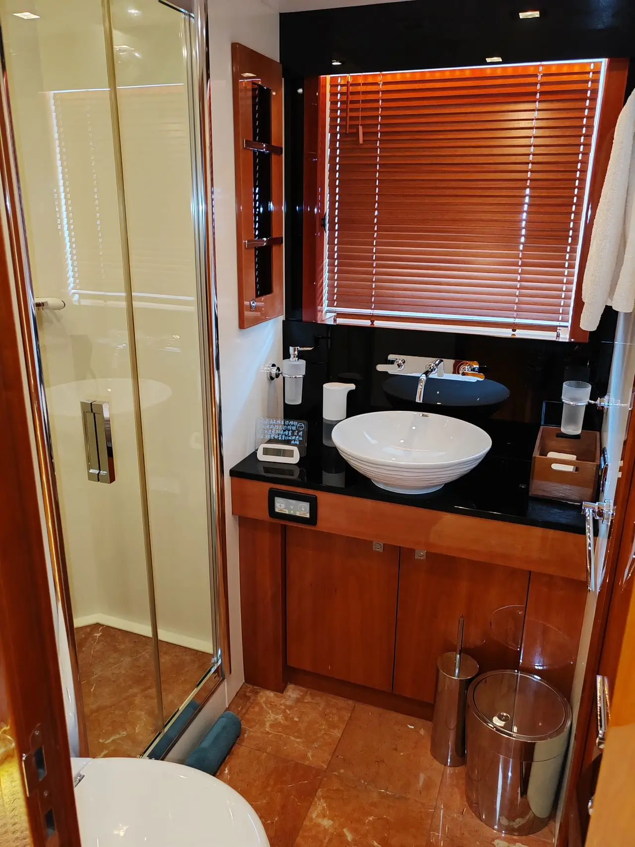 Sunseeker 80 Flybridge