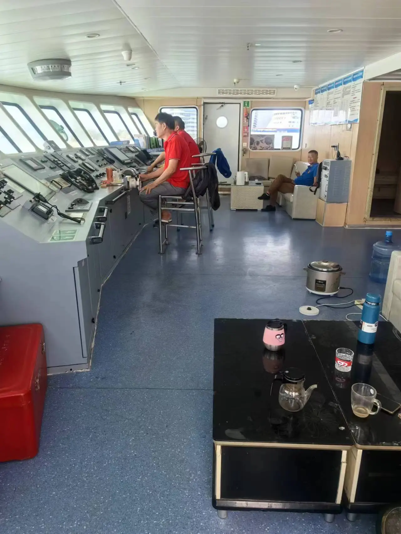 Tourist passenger ship