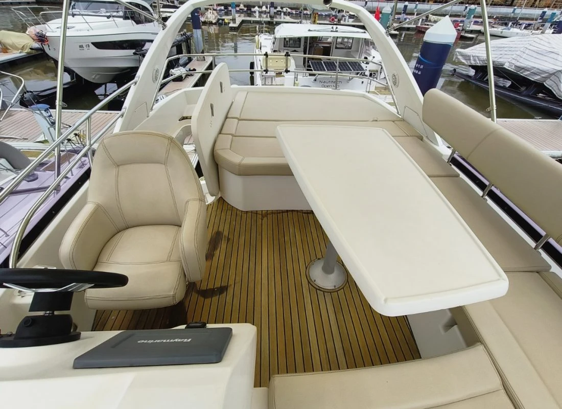 Prestige 400
