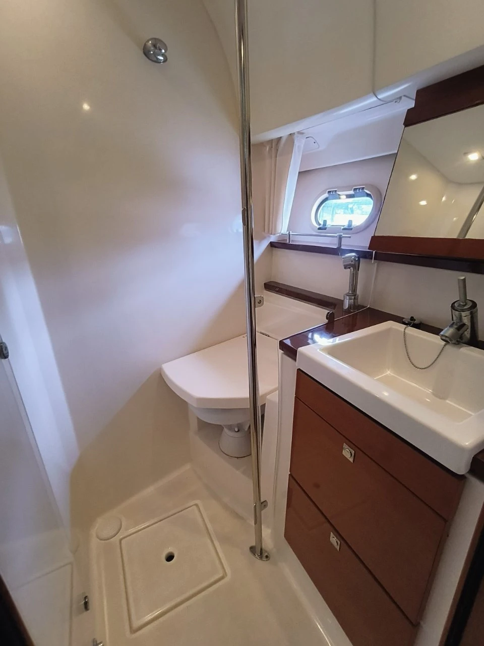 Prestige 400