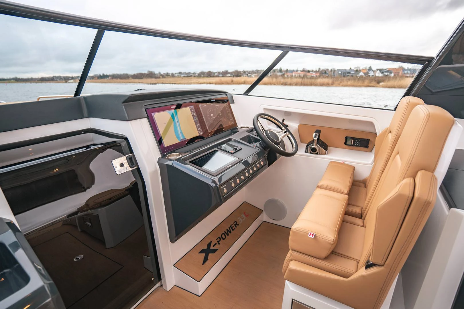 X-Yachts X-Power 33C