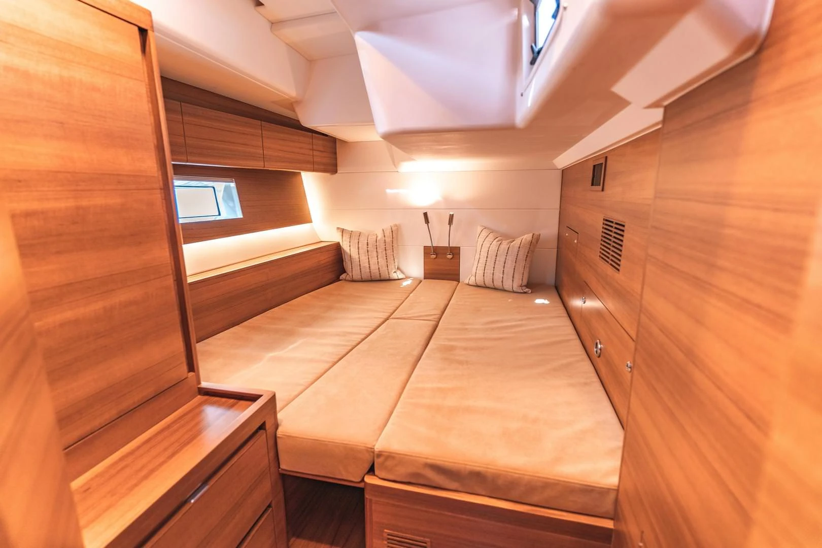 X-Yachts X5-6 Sailboat