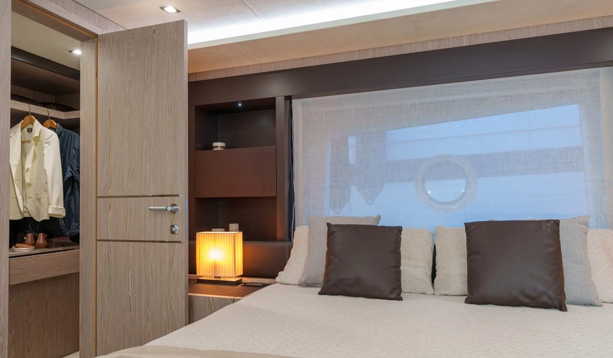 Sessa FLY68 GULLWING