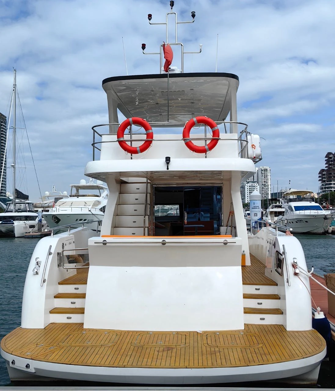 63FT Business Flybridge Yacht