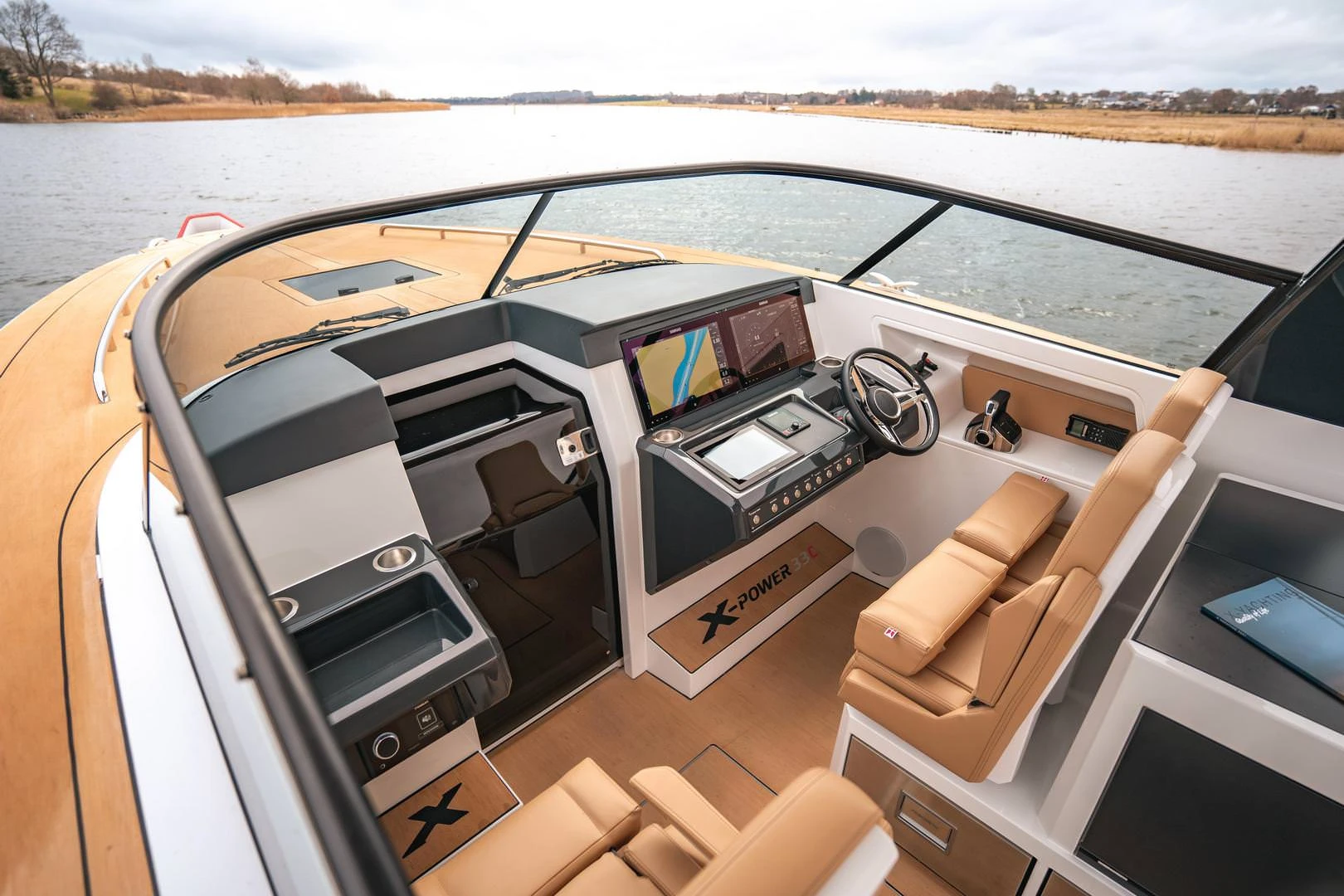 X-Yachts X-Power 33C