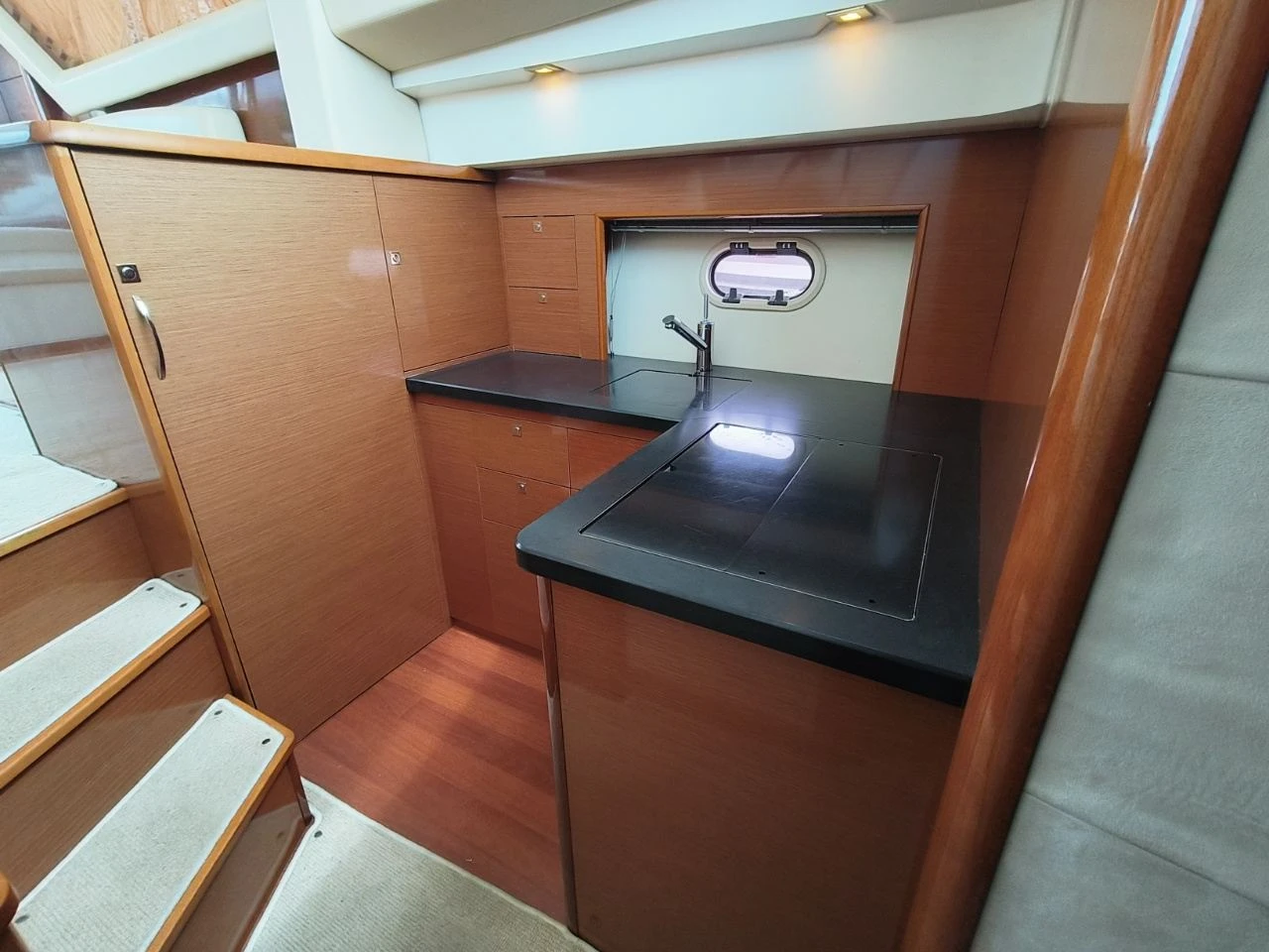 Prestige 400