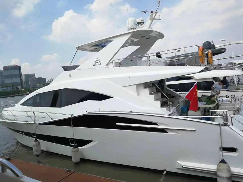 72-foot Yacht