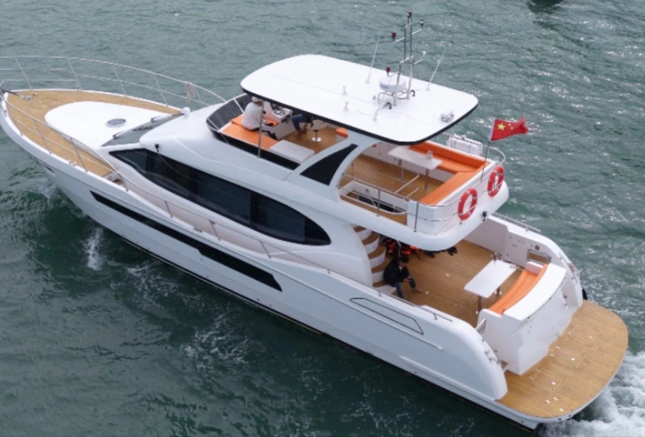 63FT Business Flybridge Yacht