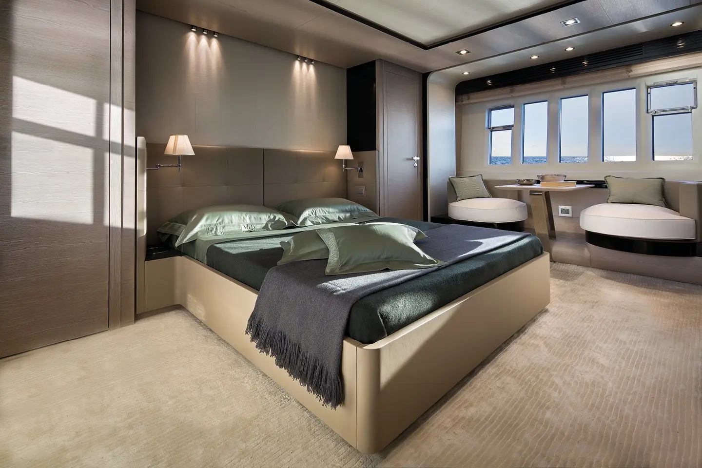 Azimut 83 FLY