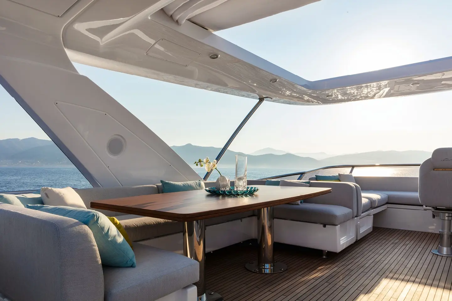 Azimut 72 FLY