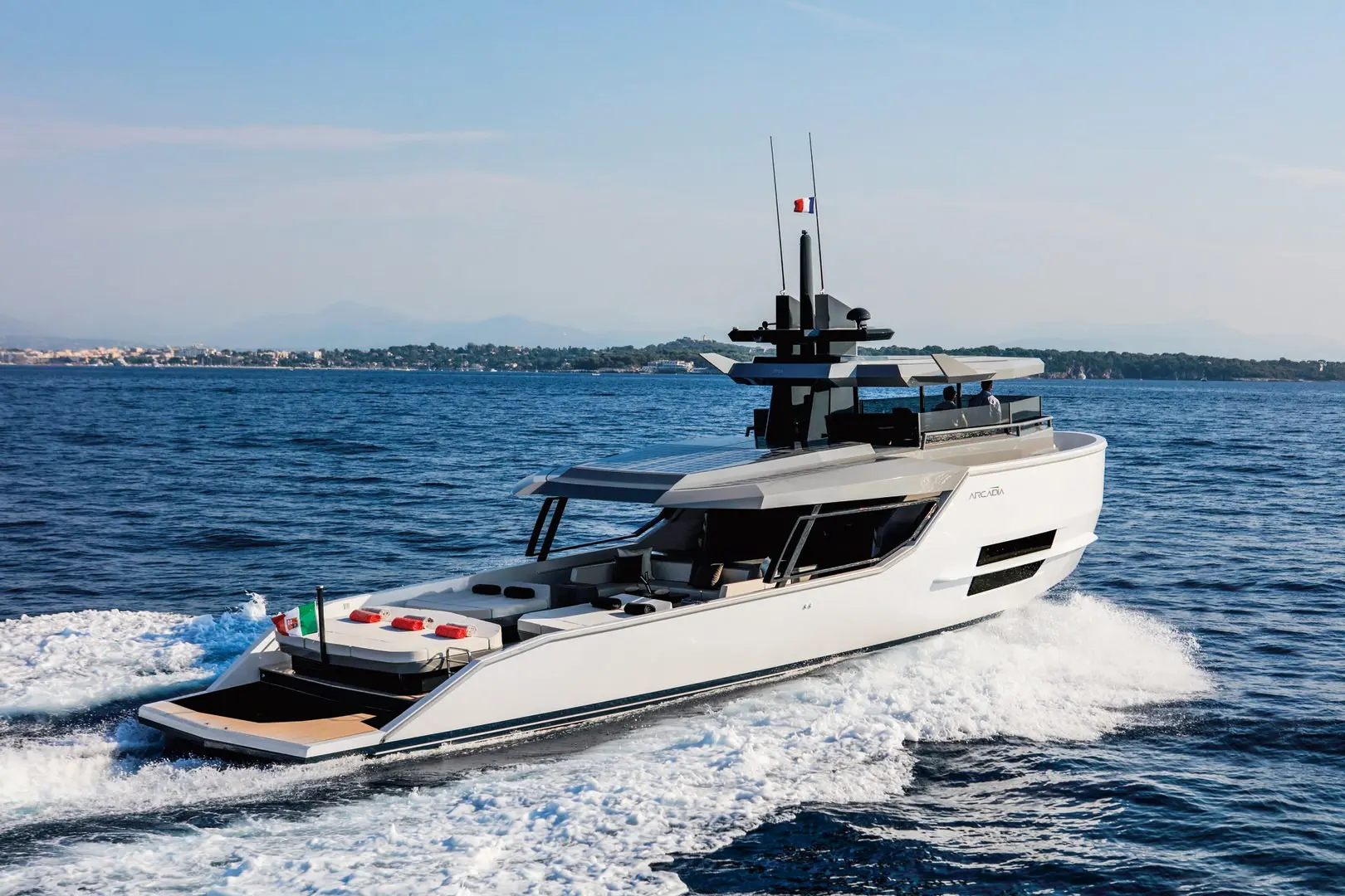 Arcadia Sherpa 60