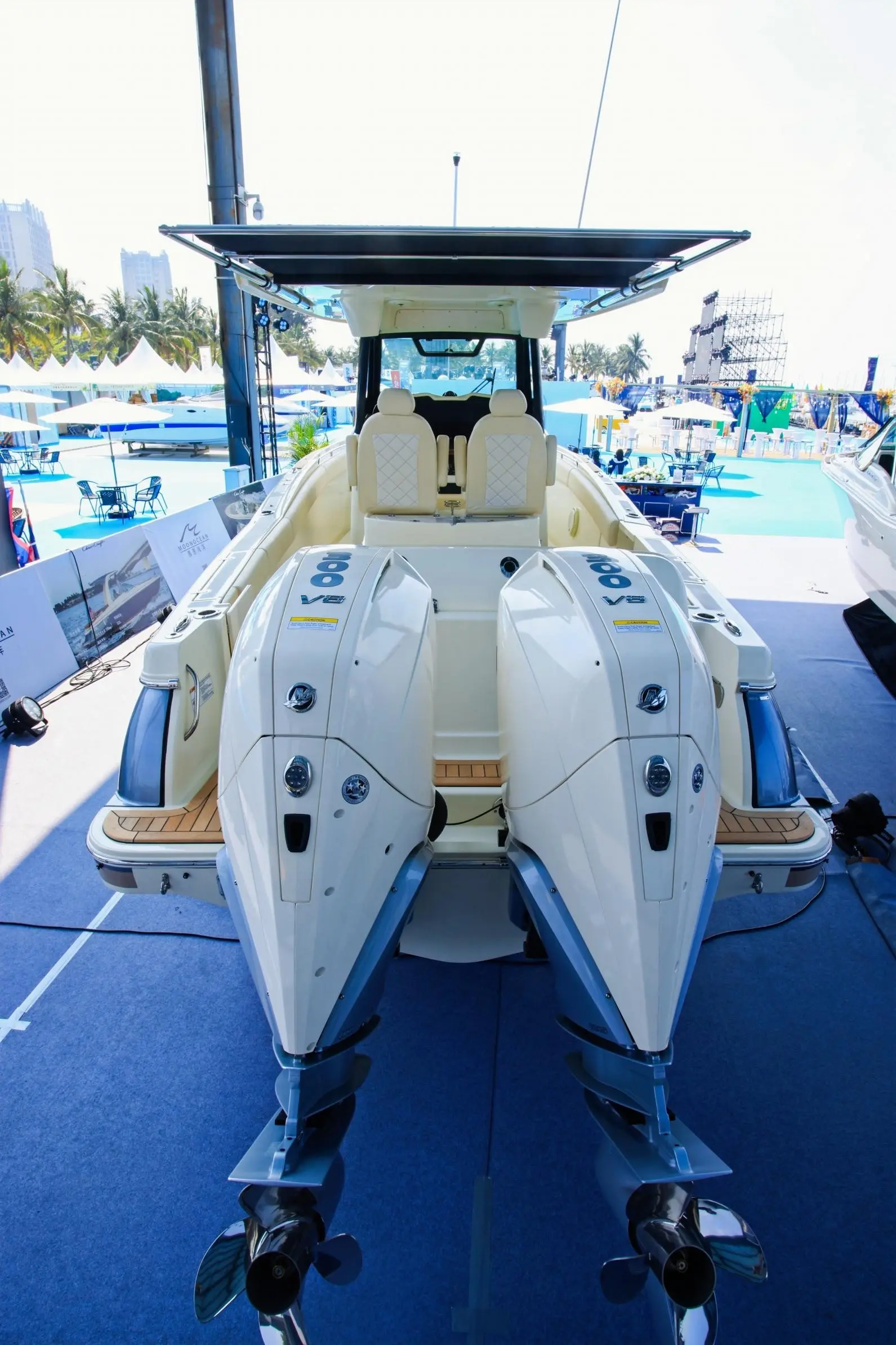 ChrisCraft Catalina 30